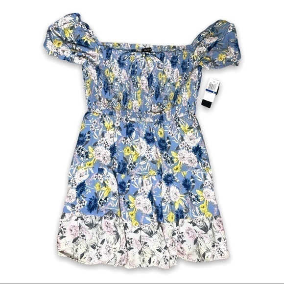 City Studio Dresses & Skirts - Nwt city studios floral smocked dress | size - juniors XL